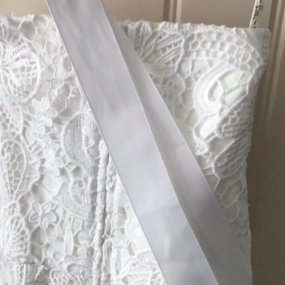 Lily Pulitzer Strapless White Lace Dress with Ribbon Belt - Picture 5 of 5